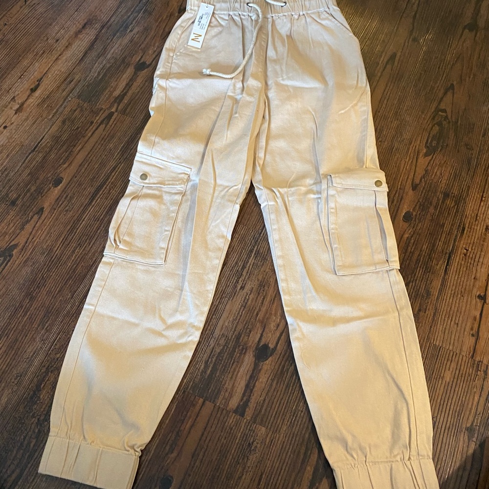 Meshki joggers